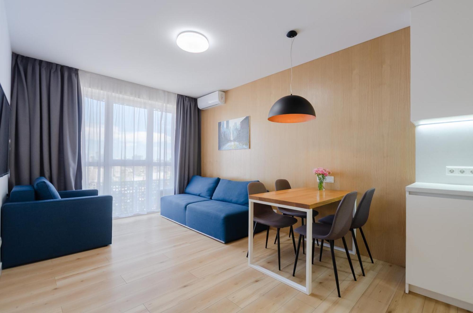 Petrovdom 205-206 Panoramic City View Apartments At Rc Kvartet, Central Railway Station Kyiv Exterior foto